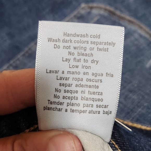 JUDY BLUE Chevelle Hi-Rise Cuffed Distressed Capri Jeans Womens Plus 16W - Picture 11 of 12